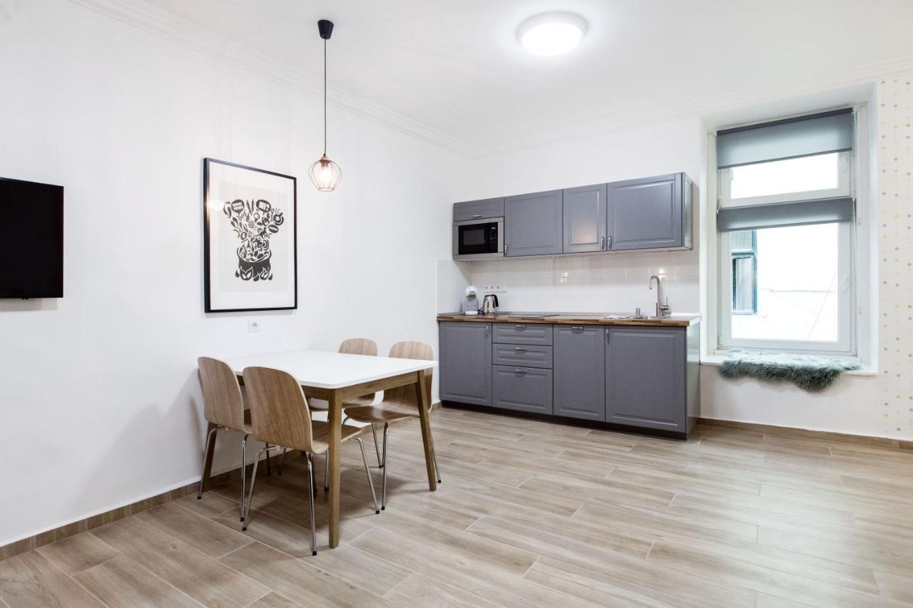 Ny7 Apartment In Downtown บูดาเปสต์ ภายนอก รูปภาพ